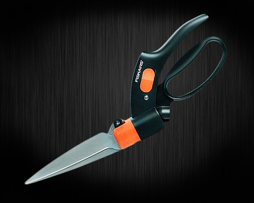 Ножницы для травы с Серво-системой Fiskars