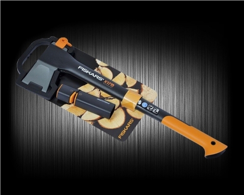 Топор-колун Fiskars х17 122460 + точилка Fiskars 120740